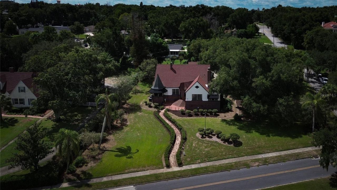 706 S Lakeshore Boulevard, Lake Wales, FL 33853 Photo