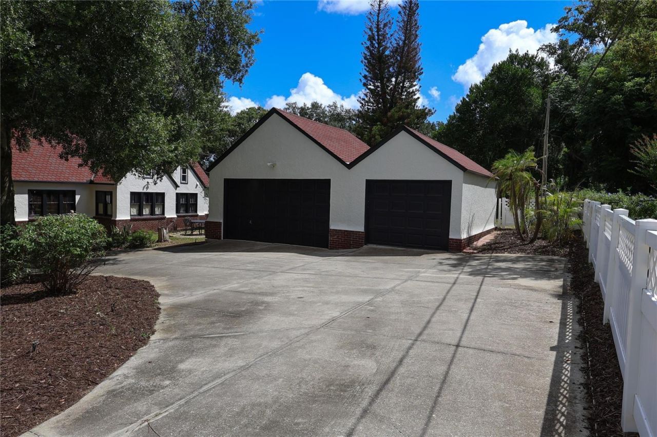 706 S Lakeshore Boulevard, Lake Wales, FL 33853 Photo