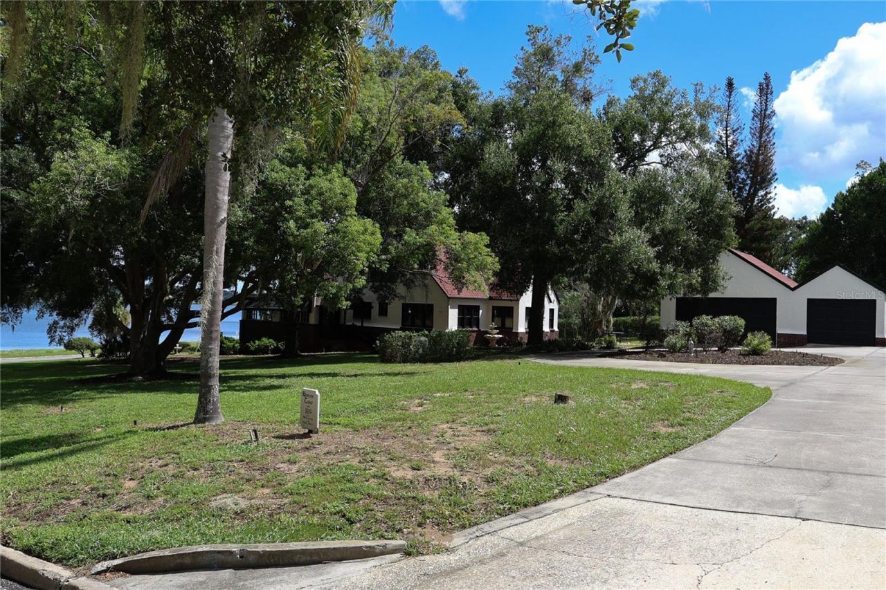 706 S Lakeshore Boulevard, Lake Wales, FL 33853 Photo