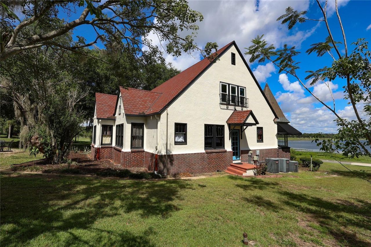 706 S Lakeshore Boulevard, Lake Wales, FL 33853 Photo