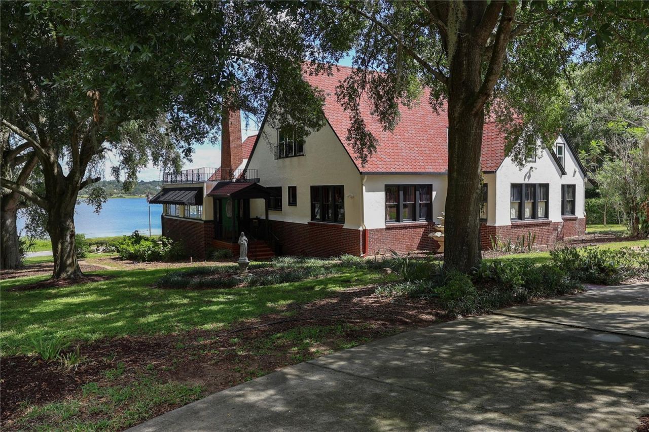 706 S Lakeshore Boulevard, Lake Wales, FL 33853 Photo