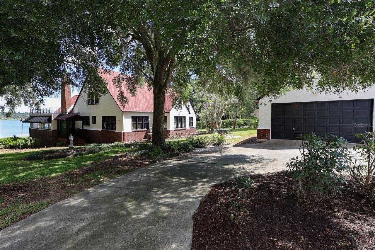 706 S Lakeshore Boulevard, Lake Wales, FL 33853 Photo