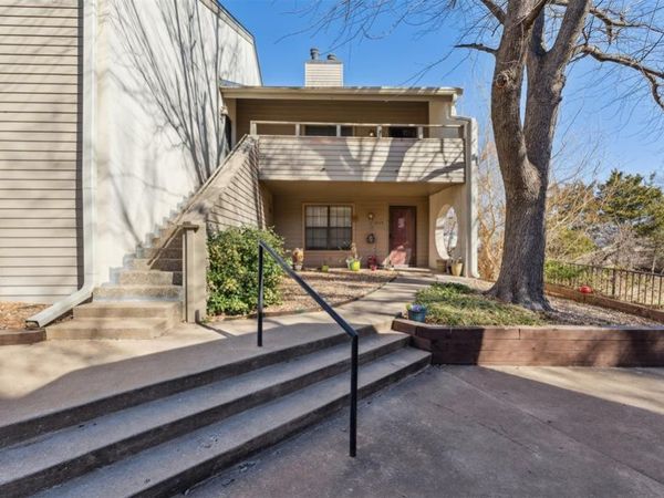 11140 Stratford Drive, Unit 606, Oklahoma City, OK 73120