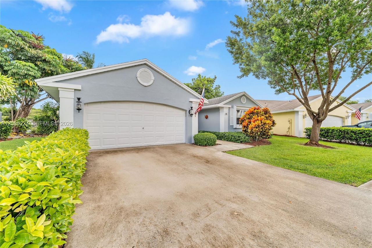 685 SE 25th Ln , Homestead, FL 33033 Photo