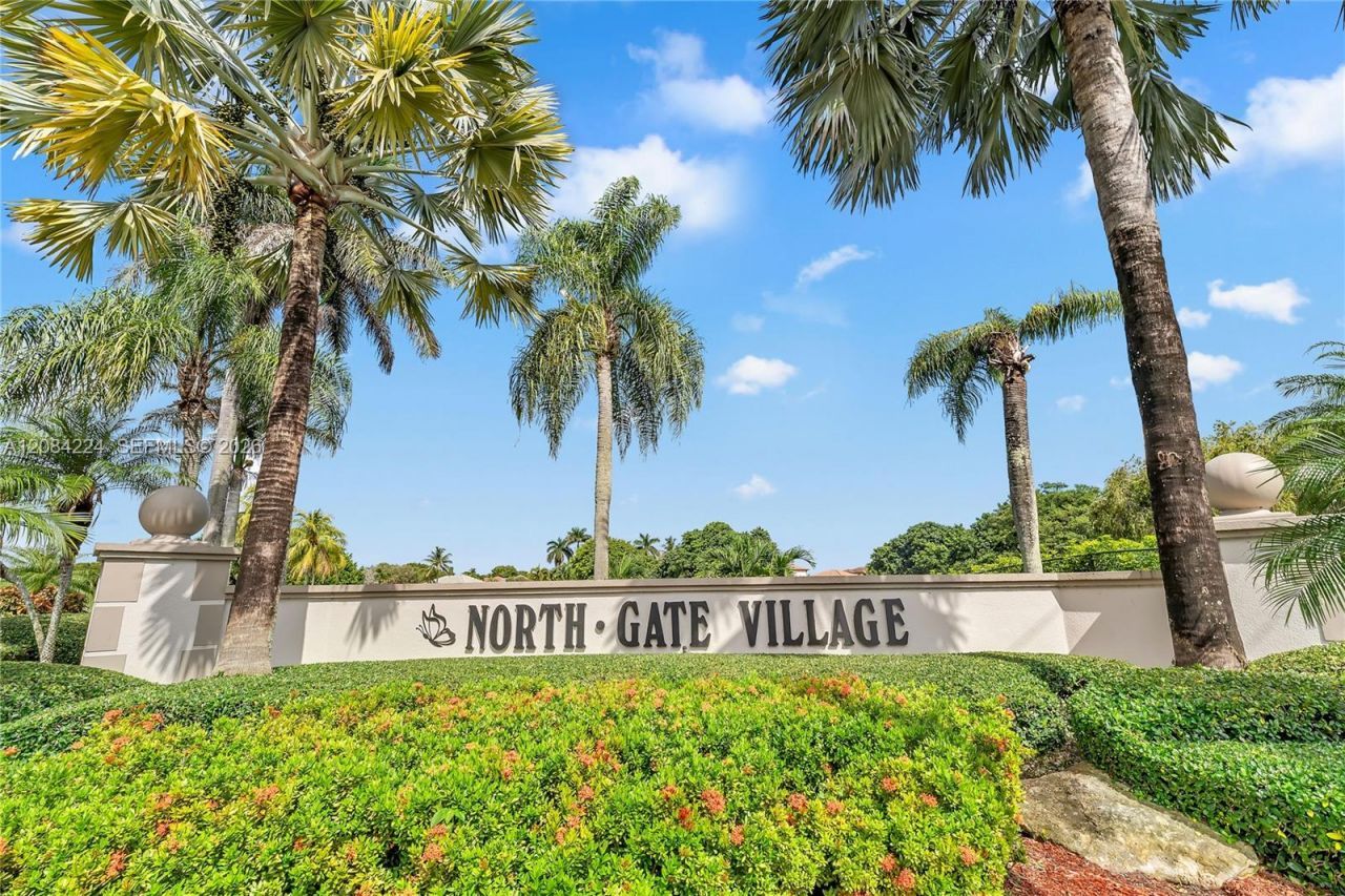 685 SE 25th Ln , Homestead, FL 33033 Photo