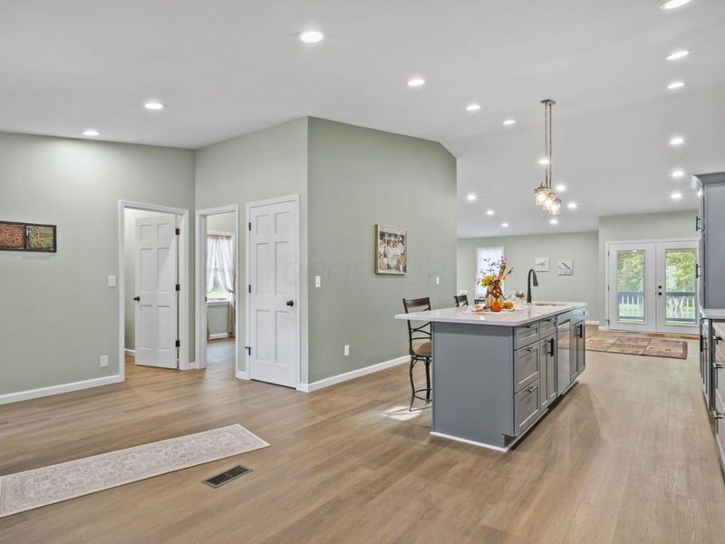 27695 Campbell Road , Circleville, OH 43113 Photo 10