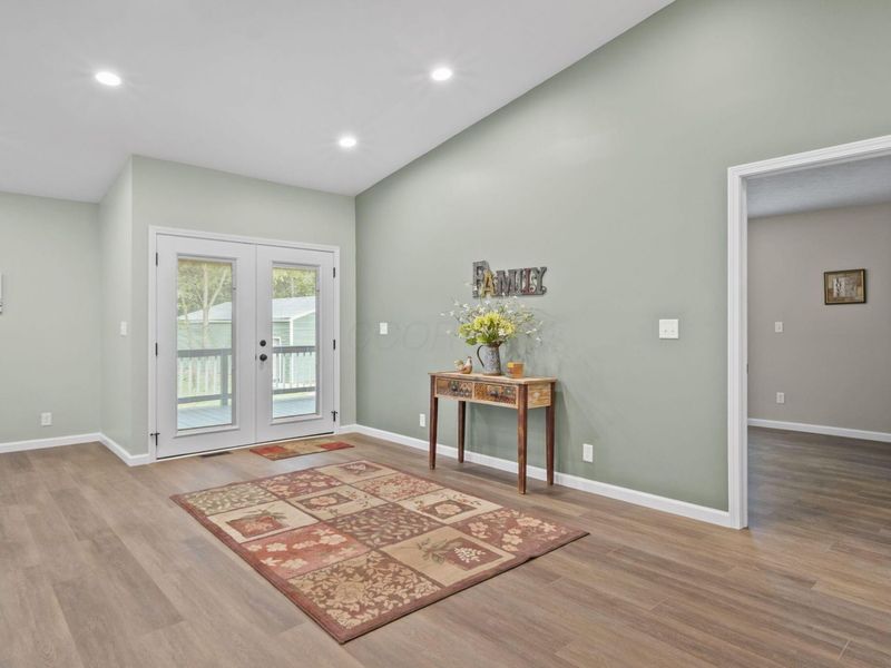 27695 Campbell Road , Circleville, OH 43113 Photo 16