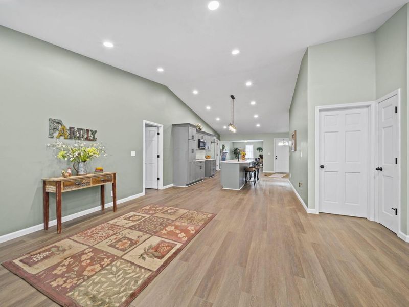 27695 Campbell Road , Circleville, OH 43113 Photo 19