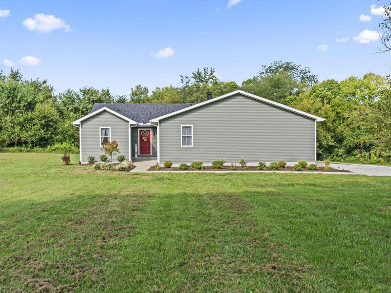 27695 Campbell Road , Circleville, OH 43113 Photo 2