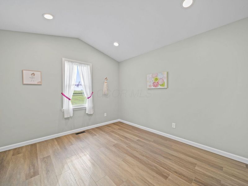 27695 Campbell Road , Circleville, OH 43113 Photo 38
