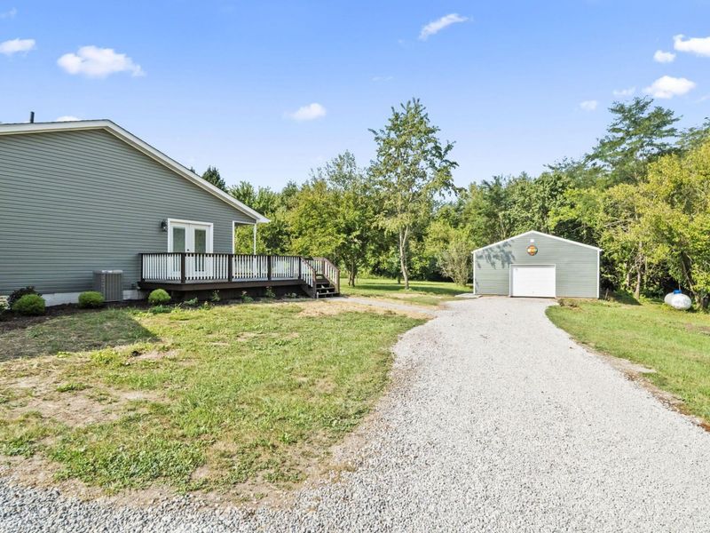27695 Campbell Road , Circleville, OH 43113 Photo 47