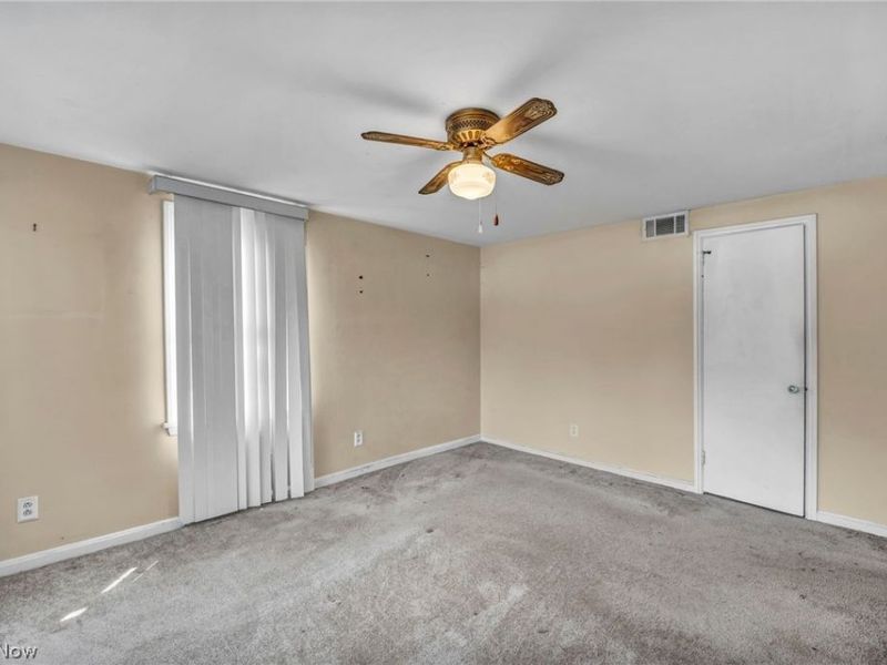 1002 E 331st Street, Eastlake, OH 44095 Photo 15