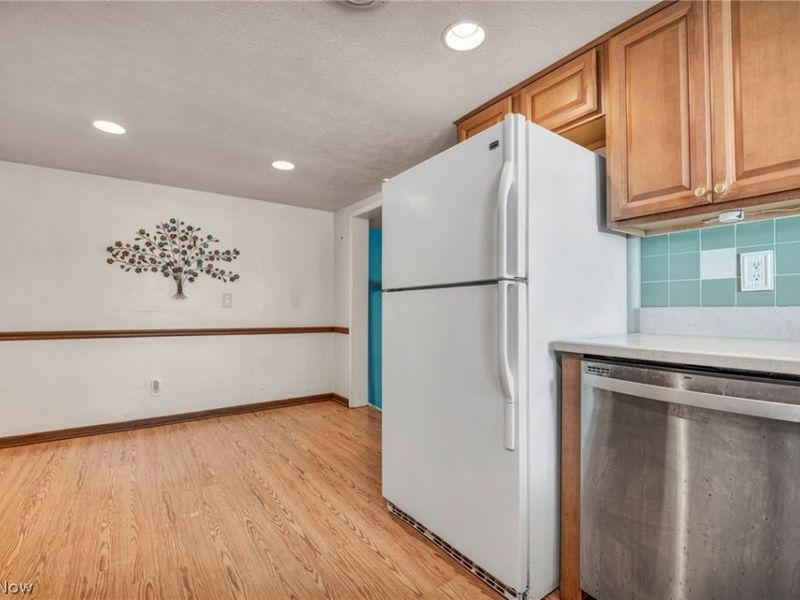 1002 E 331st Street, Eastlake, OH 44095 Photo 4