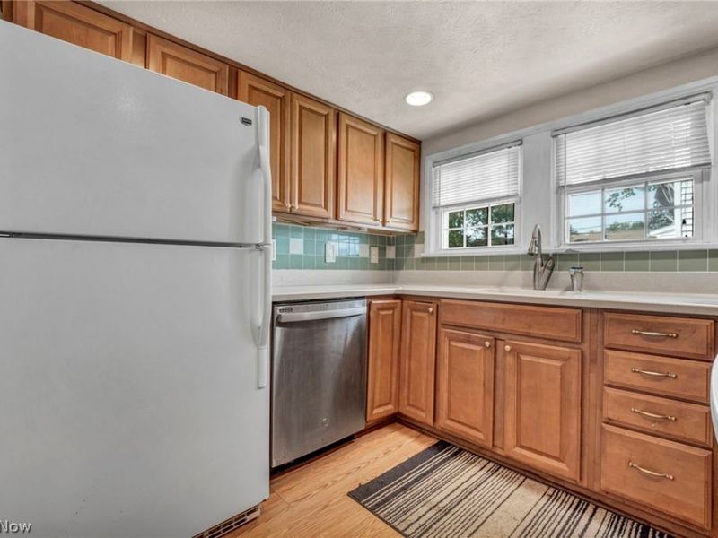 1002 E 331st Street, Eastlake, OH 44095 Photo 7