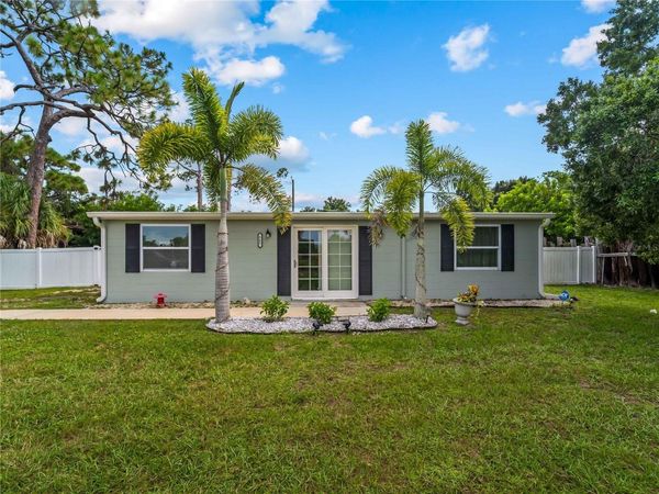 565 ELLIOT STREET , ENGLEWOOD, FL 34223