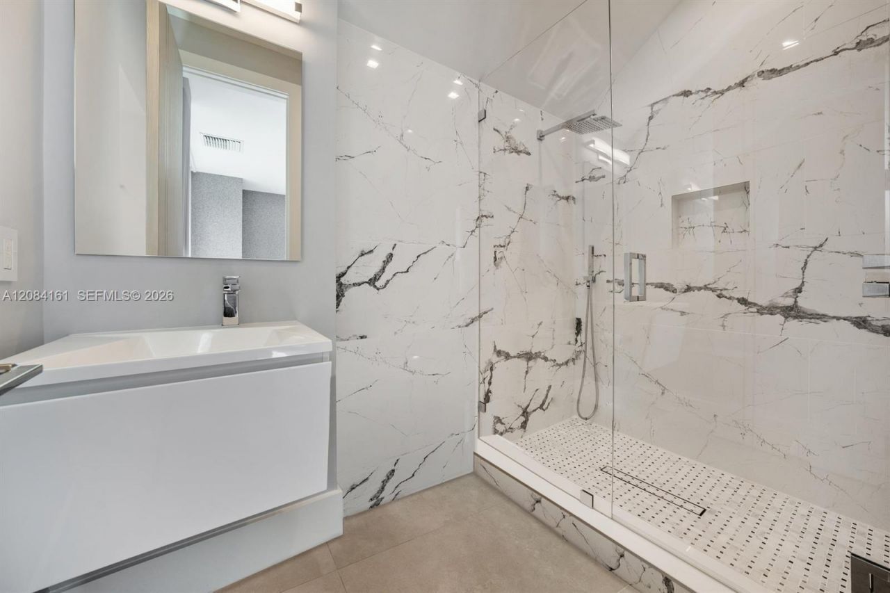 106 NE 16th Ter , Fort Lauderdale, FL 33301 Photo
