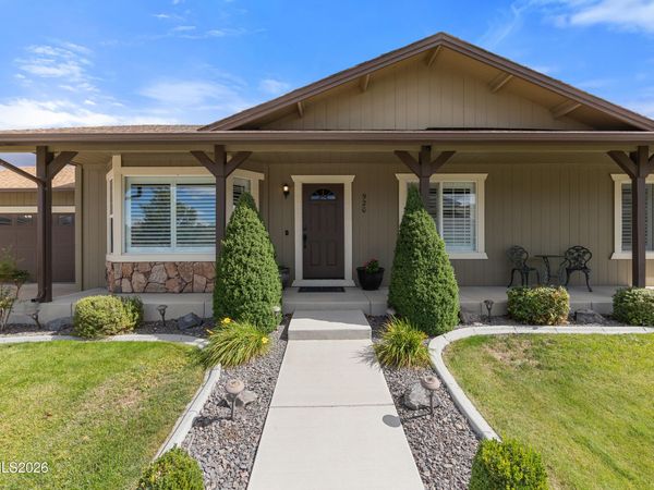 920 Mercedes Drive, Sparks, NV 89441