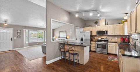 920 Mercedes Drive, Sparks, NV 89441 Photo