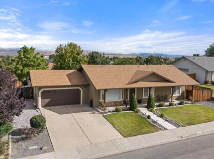 920 Mercedes Drive, Sparks, NV 89441 Photo