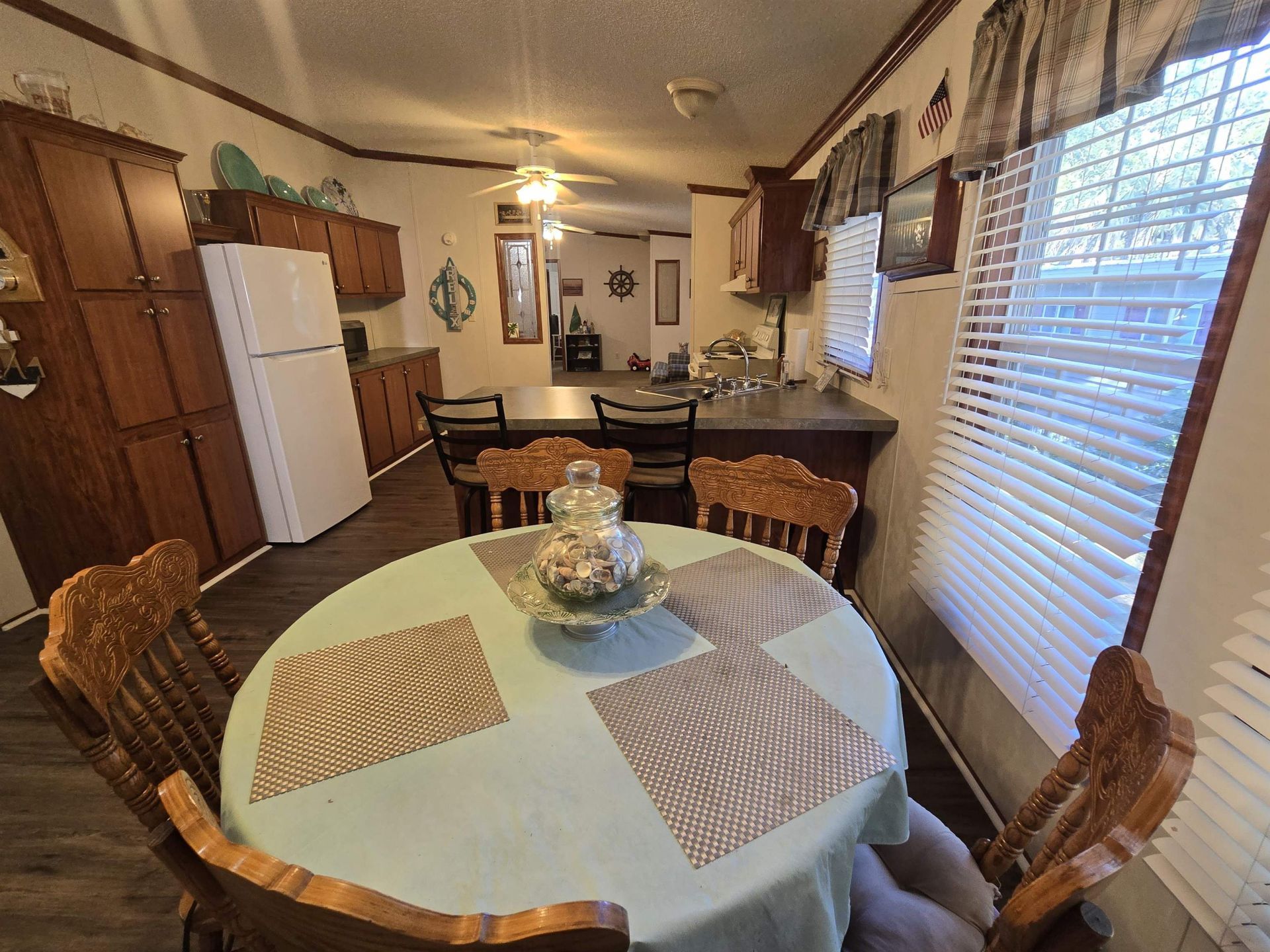 609 Live Oak Dr. Photo 13