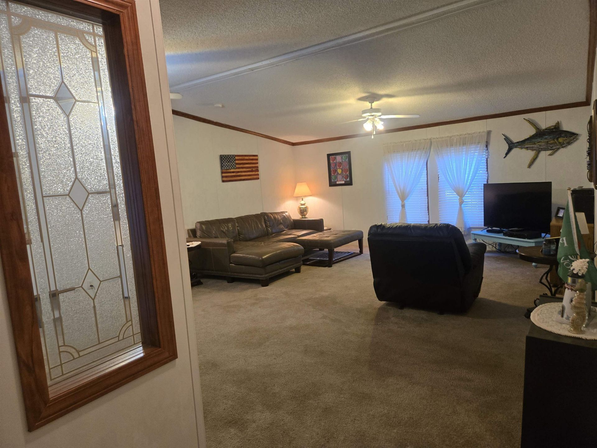 609 Live Oak Dr. Photo 9