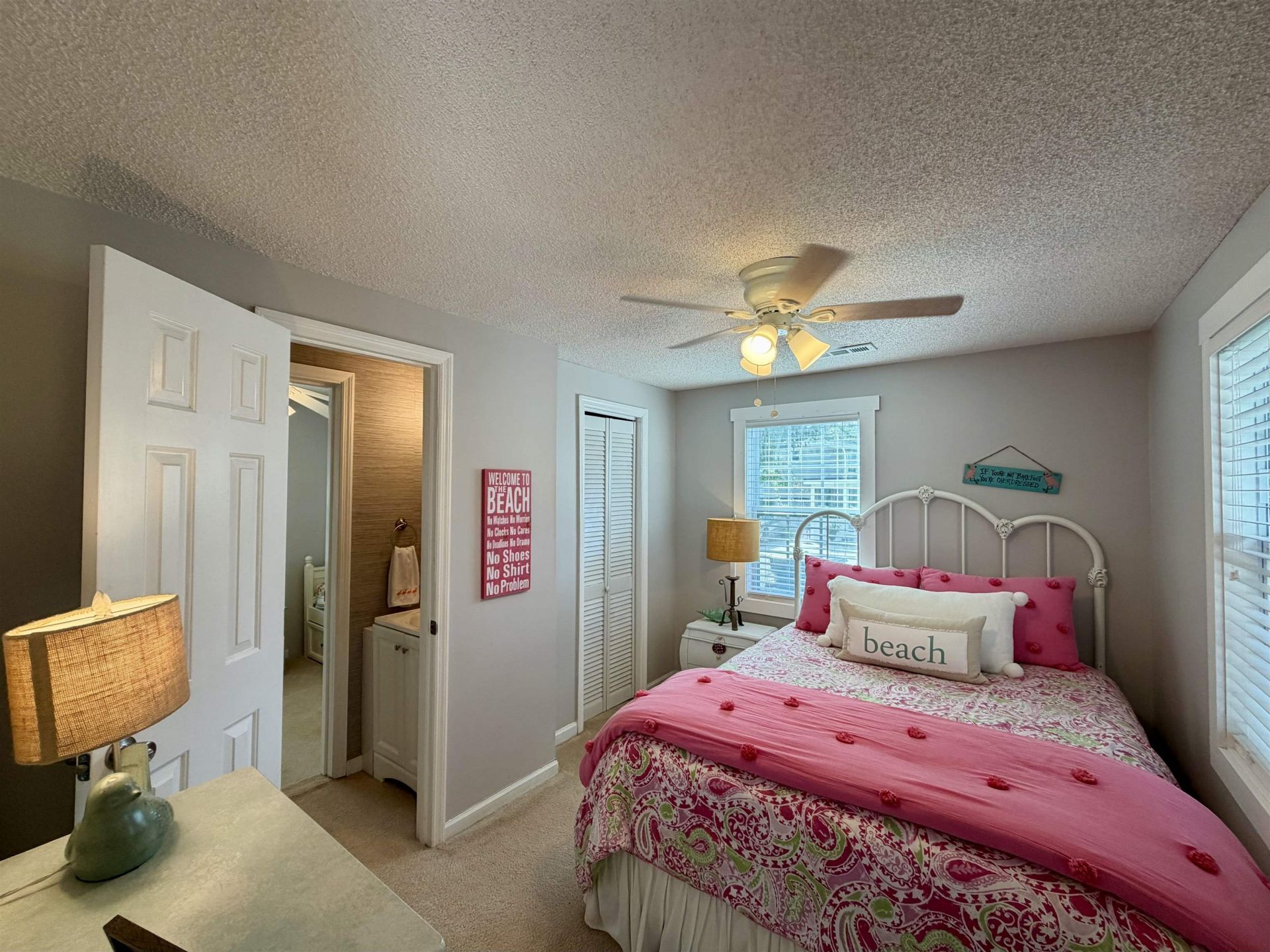 2014 Lark Dr. Photo 10