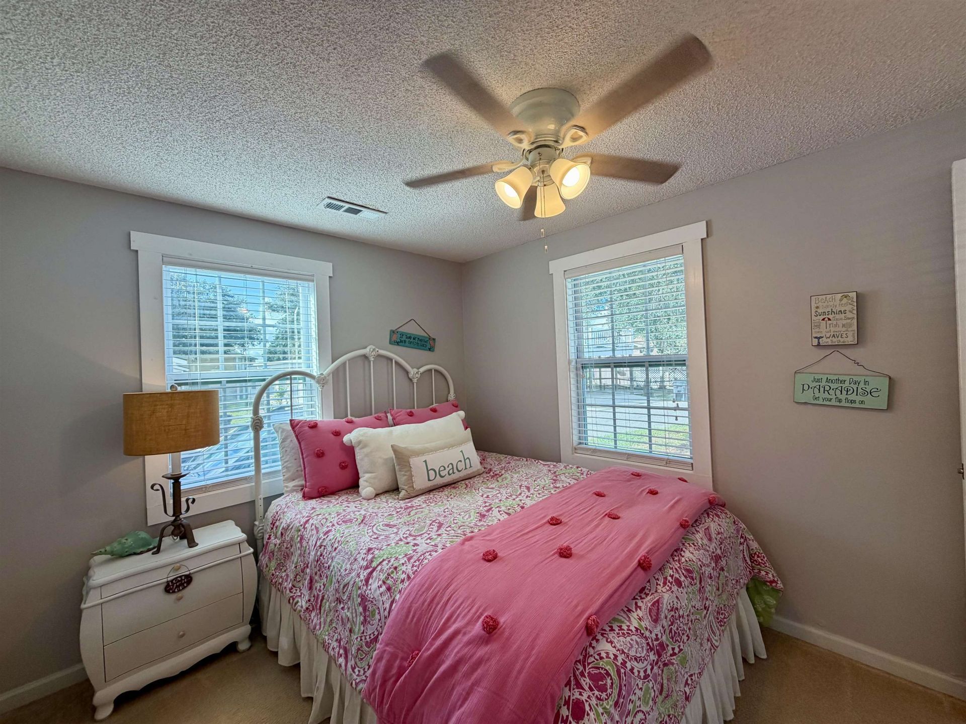2014 Lark Dr. Photo 11