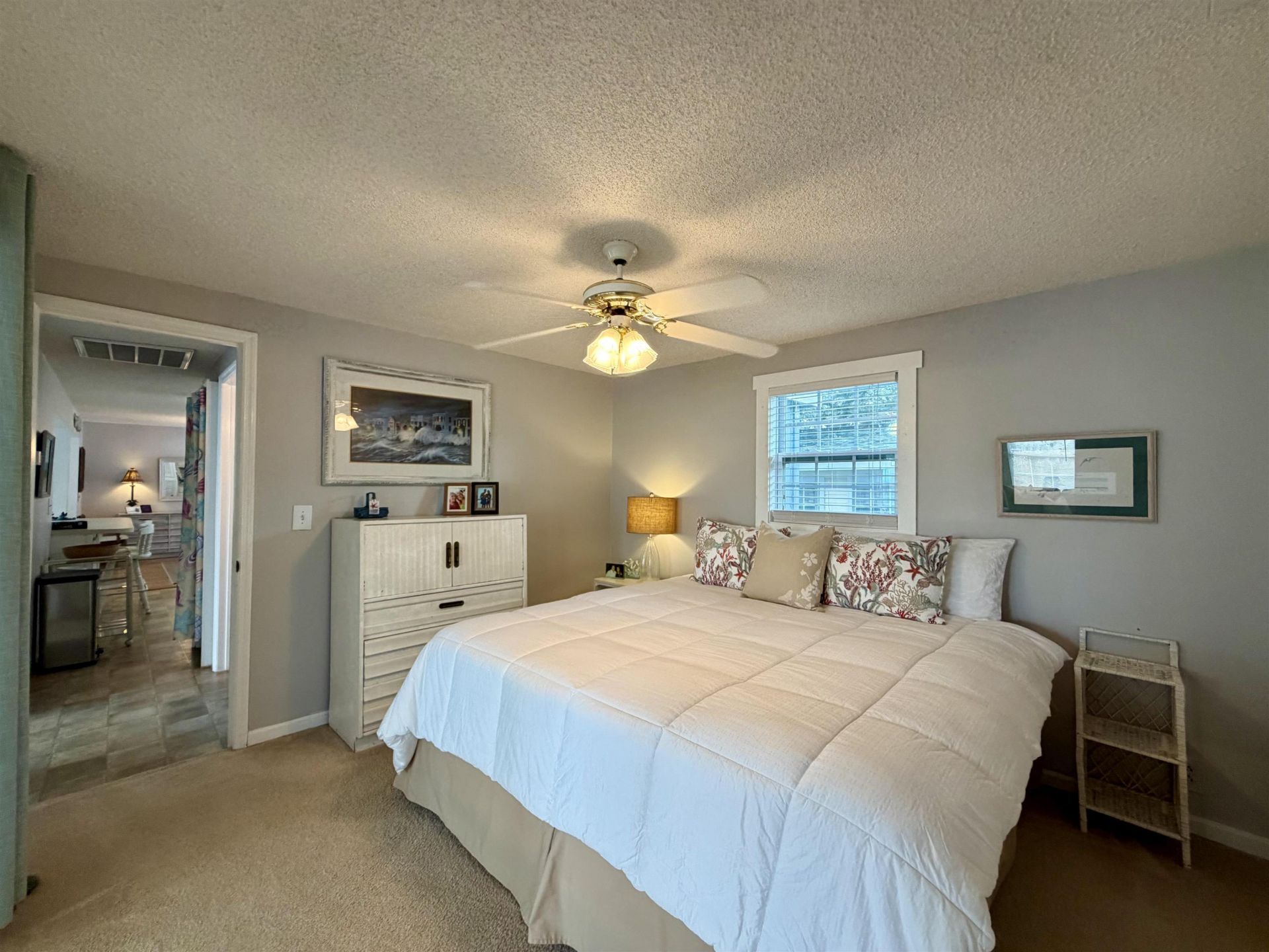 2014 Lark Dr. Photo 28