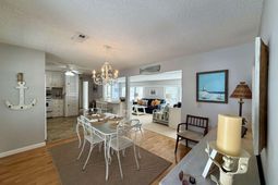 2014 Lark Dr. photo 4