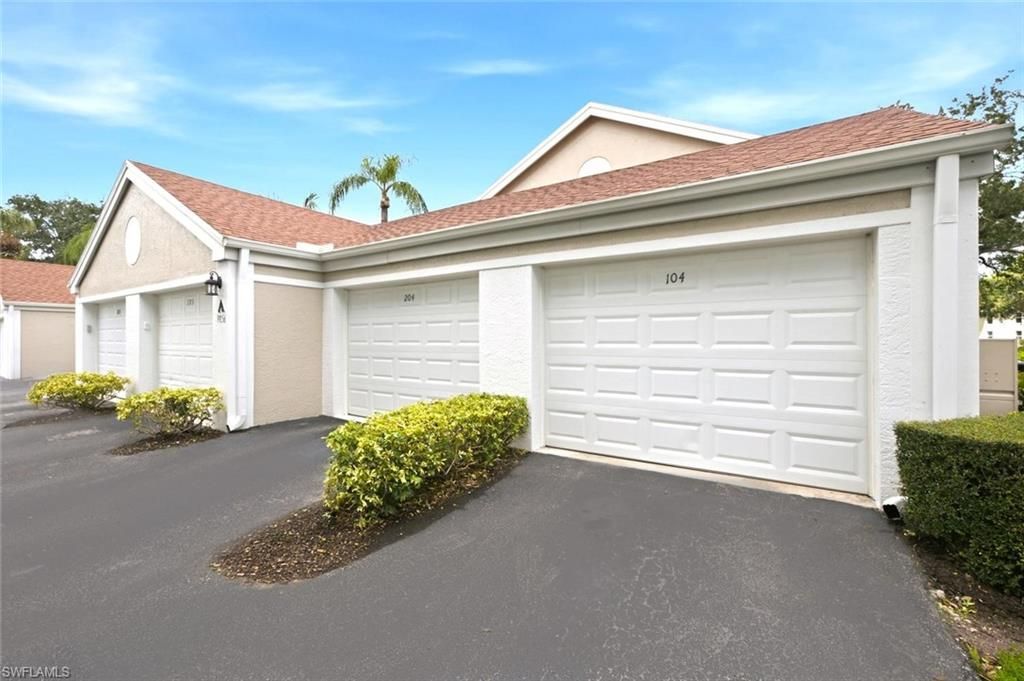 9856 Luna Cir , Unit 204, Naples, FL 34109 Photo