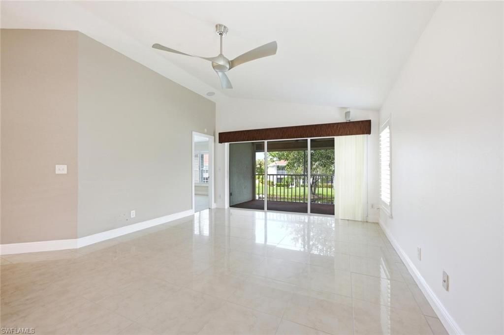 9856 Luna Cir , Unit 204, Naples, FL 34109 Photo