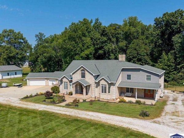 5116 W Cassaday Drive, West Terre Haute, IN 47885