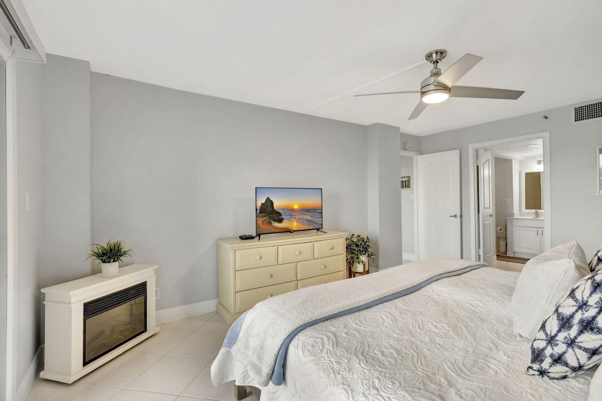 801 S Ocean Drive, Unit PH207, Fort Pierce, FL 34949 Photo