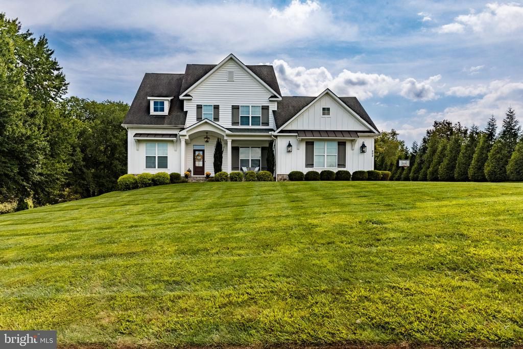 202 MIDDLETON COURT S, CHURCHVILLE, MD 21028