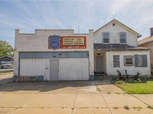 7924 Harvard Avenue , Cleveland, OH 44105