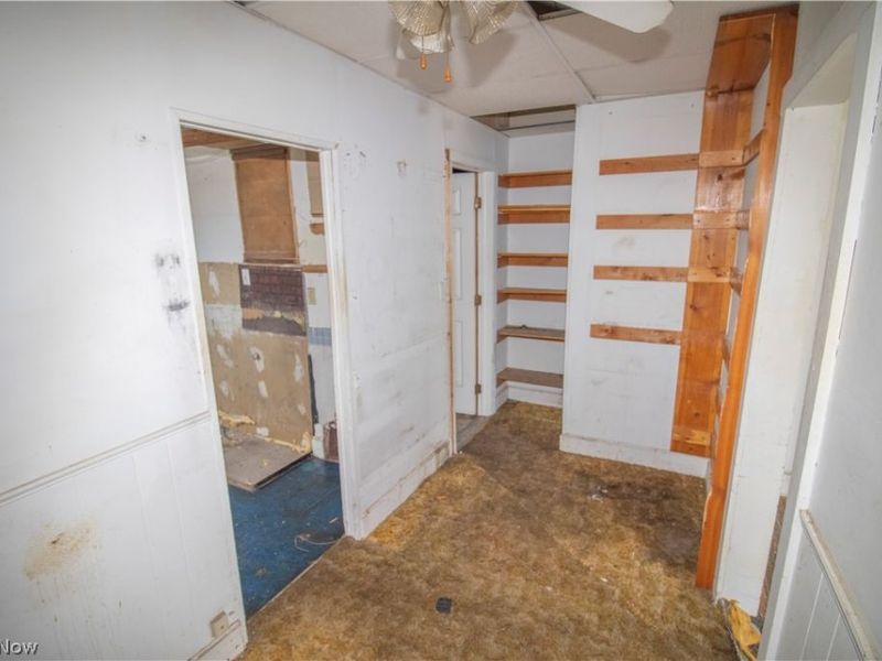 7924 Harvard Avenue, Cleveland, OH 44105 Photo 12