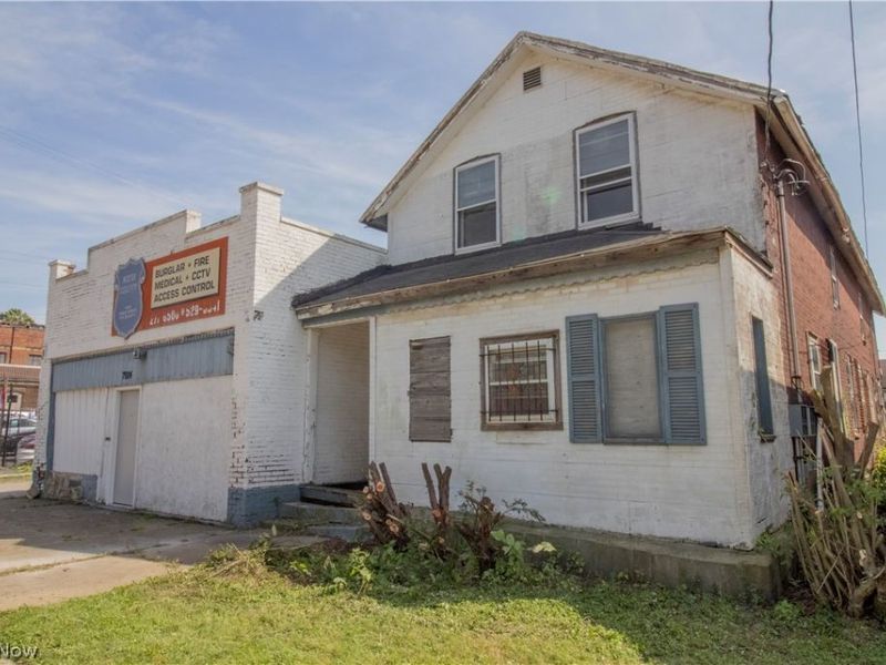 7924 Harvard Avenue, Cleveland, OH 44105 Photo 2
