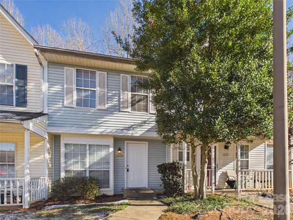 6354 Windsor Gate Lane, Charlotte, NC 28215