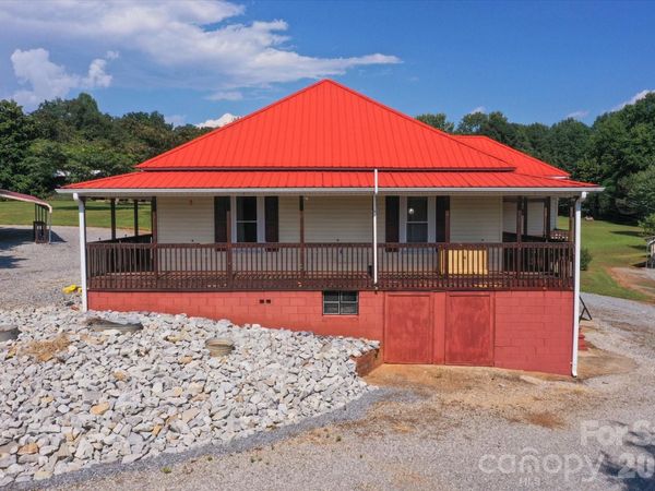 466 Miller Avenue , Marion, NC 28752