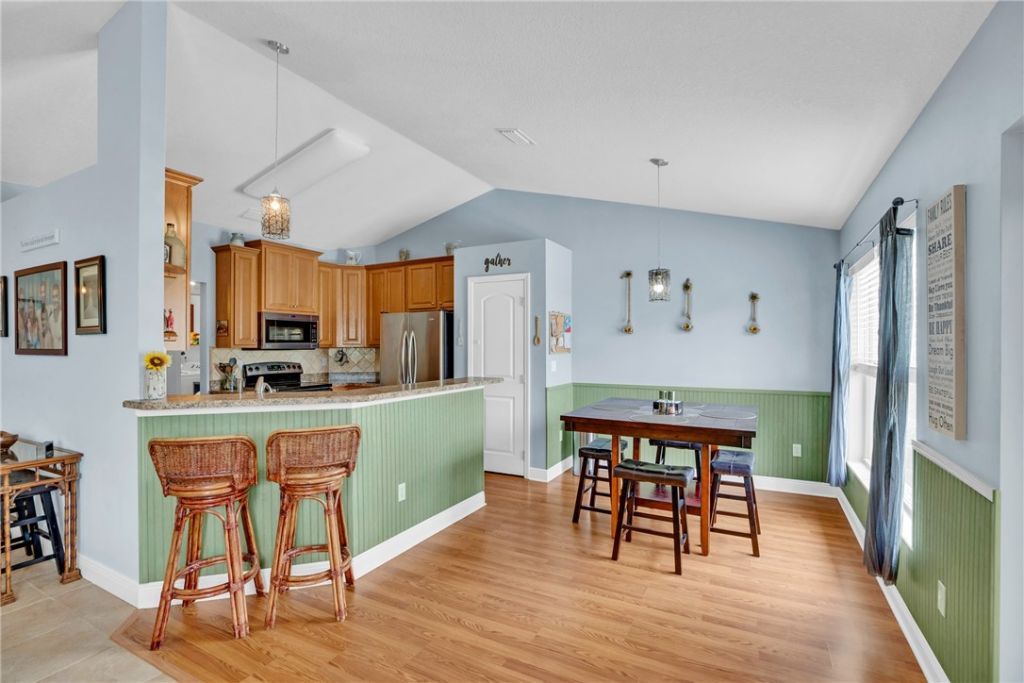 818 George Street, Sebastian, FL 32958 Photo