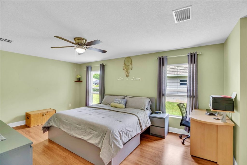 818 George Street, Sebastian, FL 32958 Photo