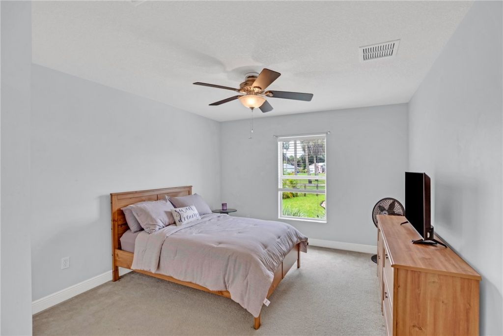 818 George Street, Sebastian, FL 32958 Photo