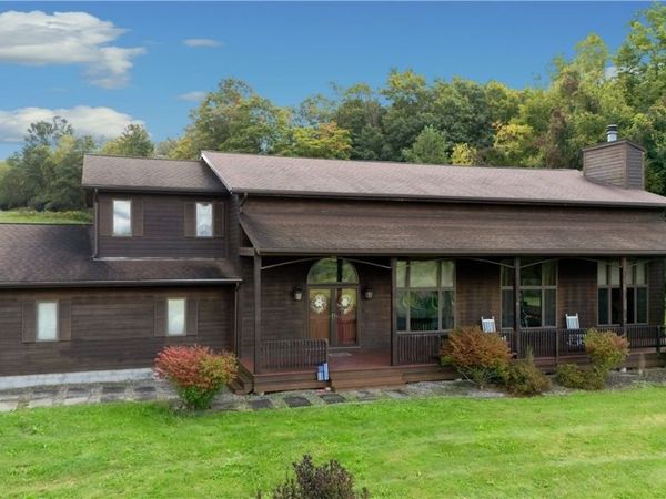 2092 Berwyn Road, Pompey, NY 13084