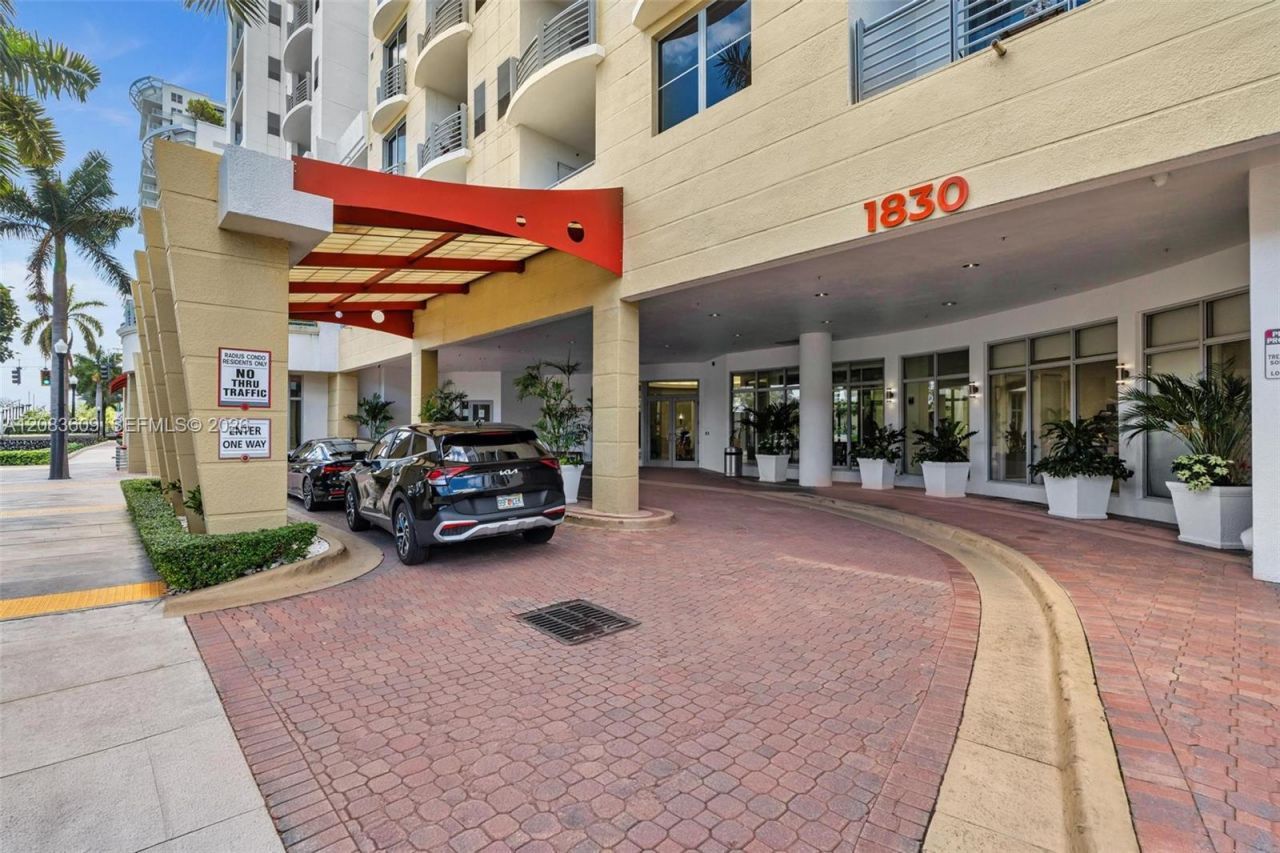 1830 Radius Dr, Unit 608, Hollywood, FL 33020 Photo