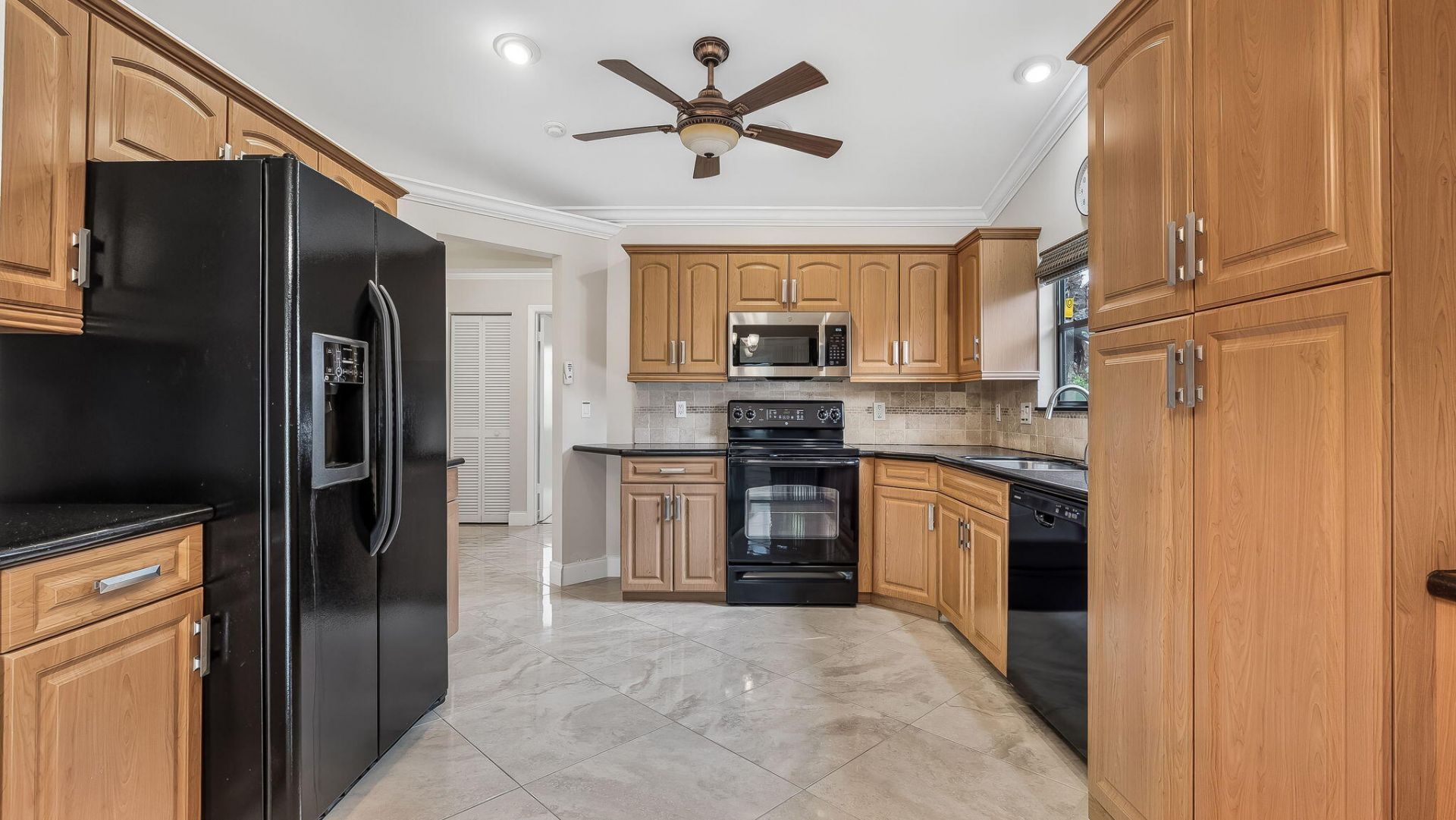 2560 NW 13th Court, Delray Beach, FL 33445 Photo