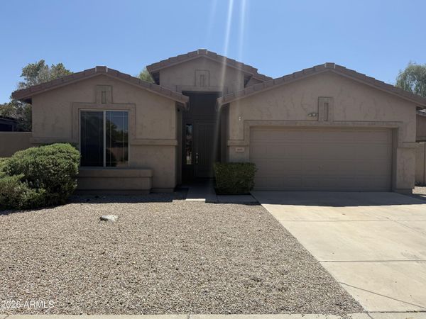 6223 W WIKIEUP Lane, Glendale, AZ 85308