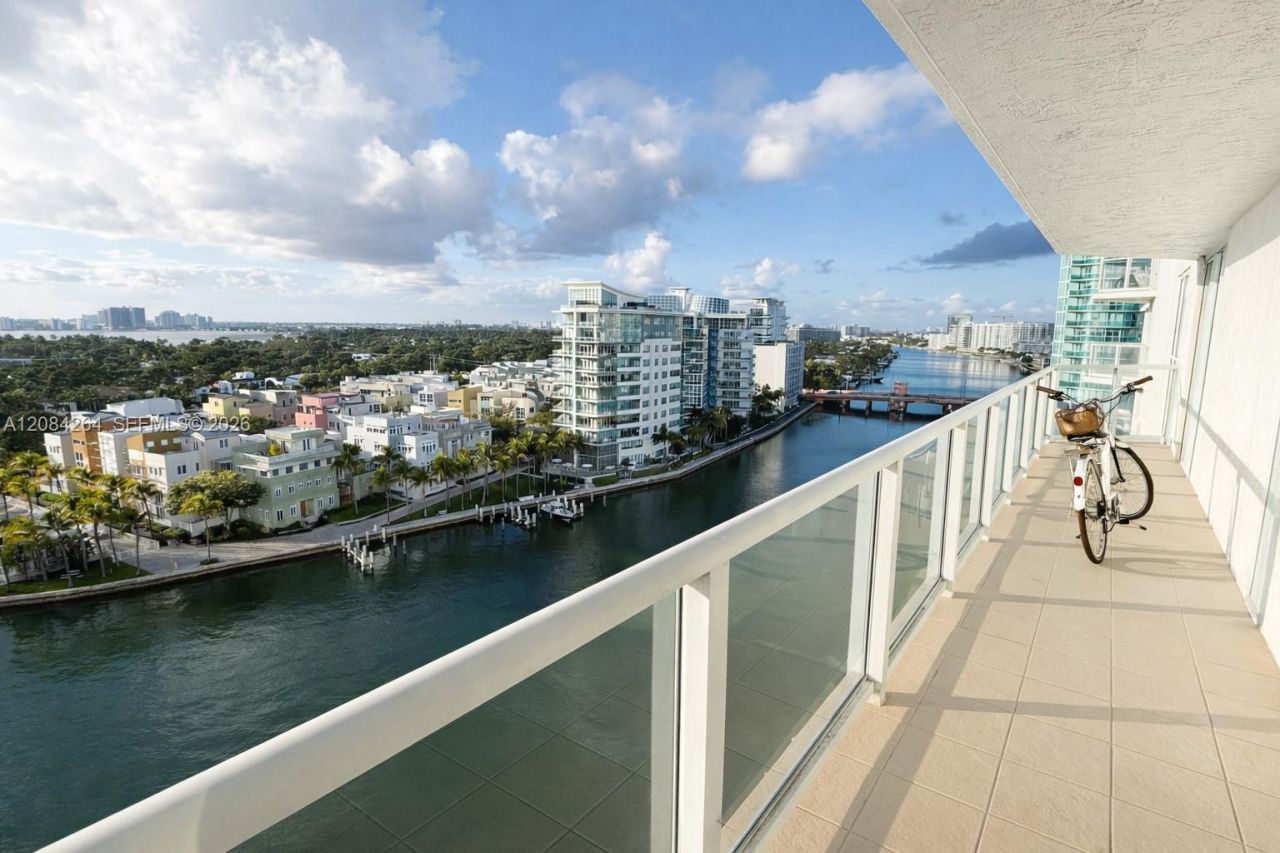 5900 Collins Ave, Unit 1405, Miami Beach, FL 33140 Photo