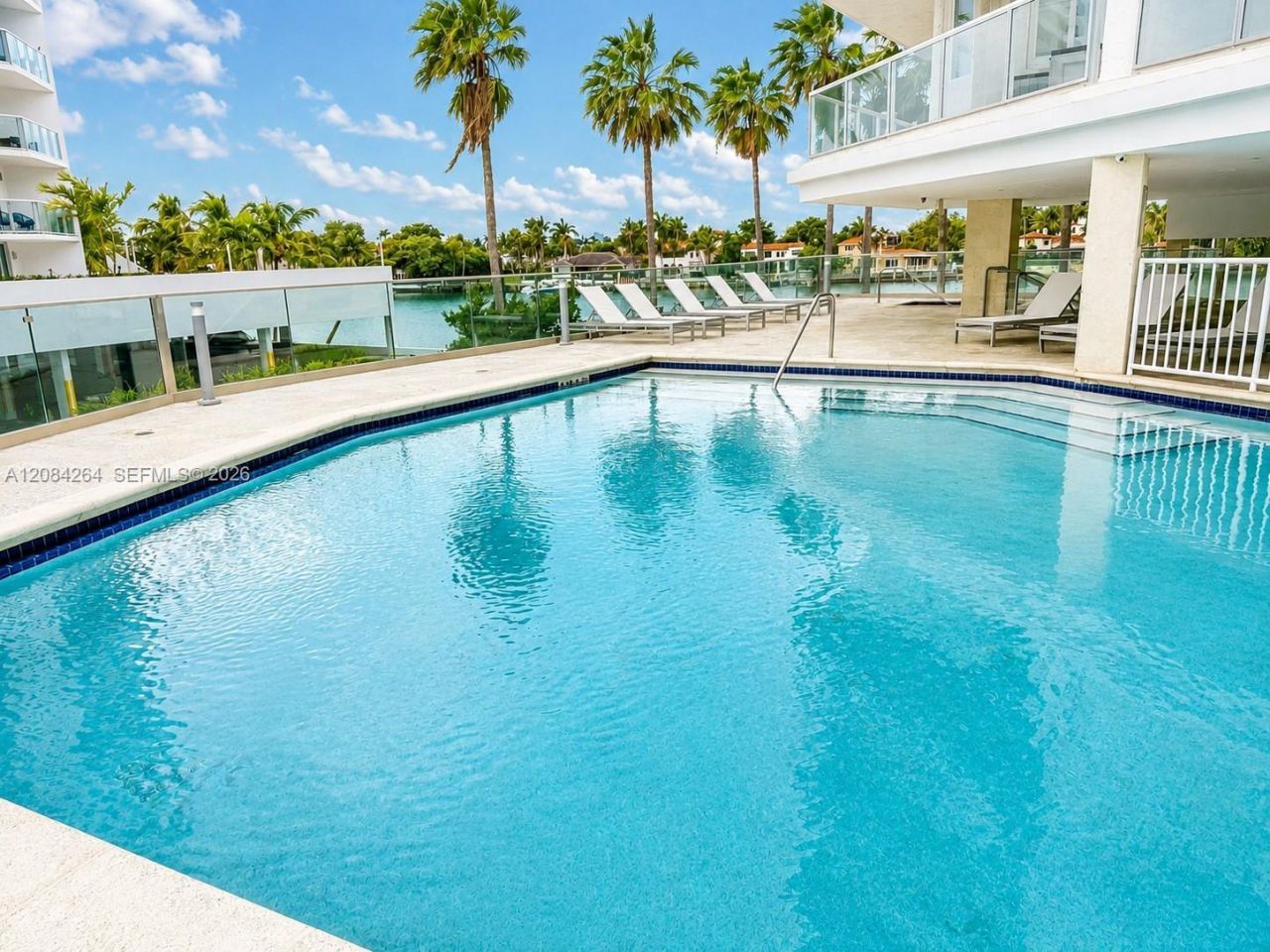 5900 Collins Ave, Unit 1405, Miami Beach, FL 33140 Photo