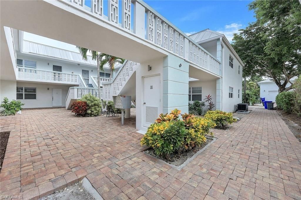 780 10th Ave, Unit 5, Naples, FL 34102 Photo