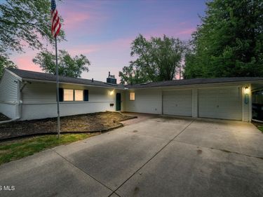 3529 Devon Hill Road, Toledo, OH 43606